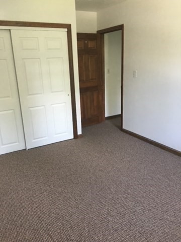 147 East County Road Rutland, MA 01543 - Photo 15 of 17 an empty room with closet
