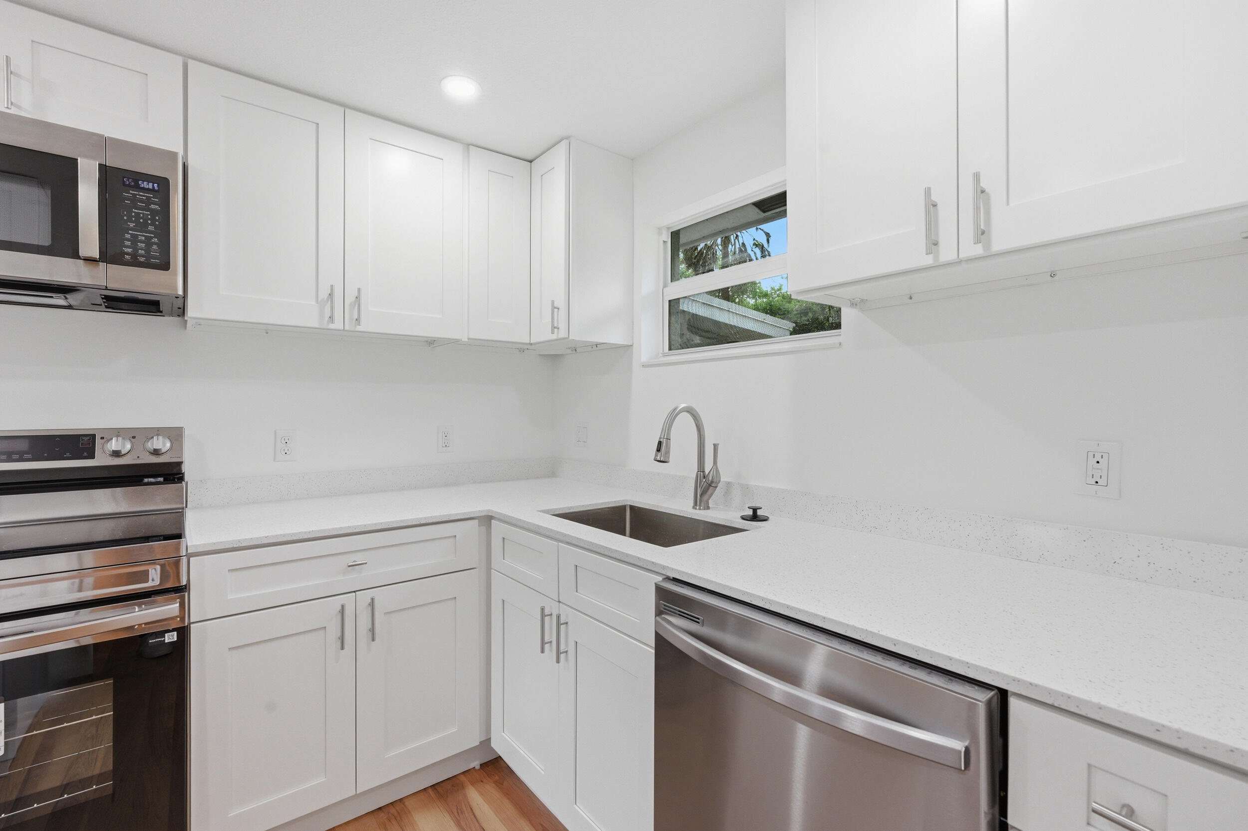 1503 Northeast 6th Street Okeechobee, FL 34972 - Photo 8 of 31 25__jjl3471