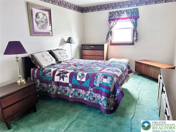 $299,900 | 380 Faith Drive, Catasauqua, PA 18032