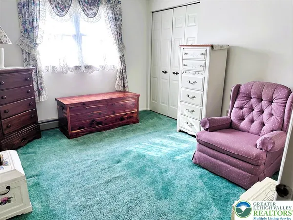 $299,900 | 380 Faith Drive, Catasauqua, PA 18032