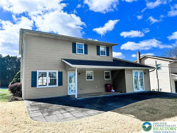 $299,900 | 380 Faith Drive, Catasauqua, PA 18032
