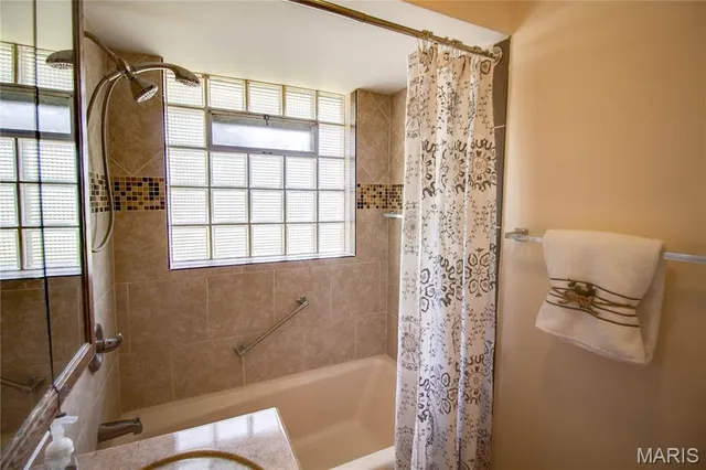 $259,000 | 211 South 9th Street, East Alton, IL 62024