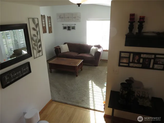 $674,900 | 6 Clear View Drive, Montesano, WA 98563