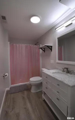 $417,000 | 1917 11th Street, Camanche, IA 52730