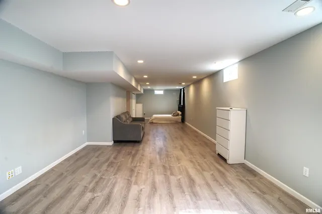 $417,000 | 1917 11th Street, Camanche, IA 52730