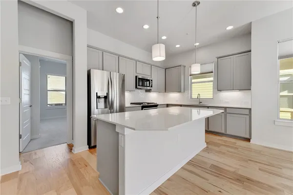 $4,100 | 4622 Vaughan Street, Austin, TX 78723
