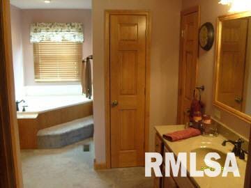 4959 Basom Road Salem, IL 62881 - Photo 10 of 16