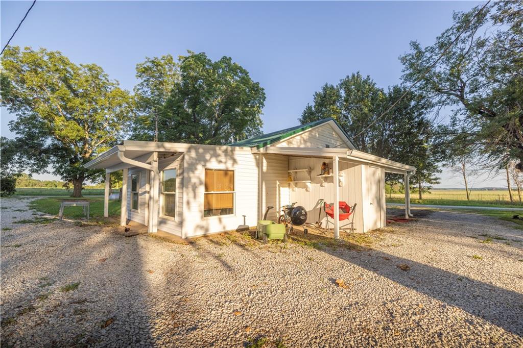 6978 West 1300th Road Centerville, KS 66014 - Photo 13 of 19