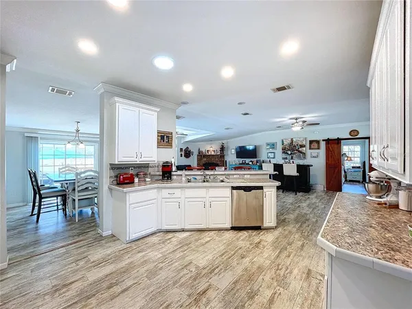 $874,900 | 14890 County Road 757, Webster, FL 33597