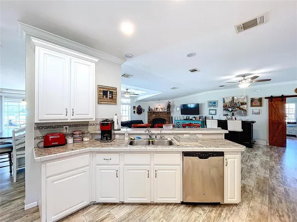 $874,900 | 14890 County Road 757, Webster, FL 33597