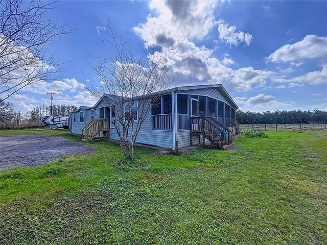 $899,900 | 14890 County Road 757, Webster, FL 33597