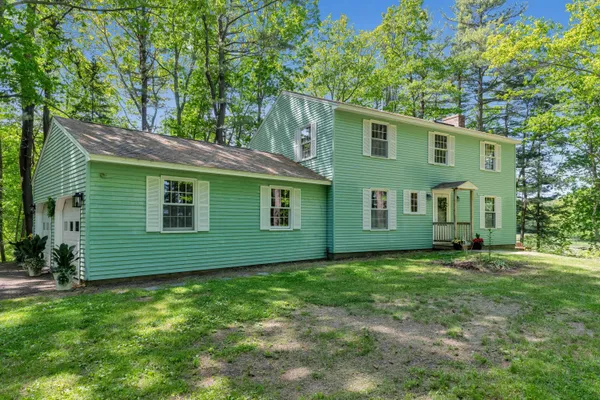 $1,100,000 | 1 Friendly Pines Lane, Kennebunk, ME 04043