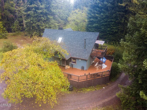 $2,300,000 | 11091 Irmulco Road, Willits, CA 95490