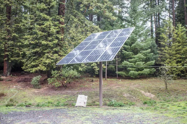 $2,300,000 | 11091 Irmulco Road, Willits, CA 95490