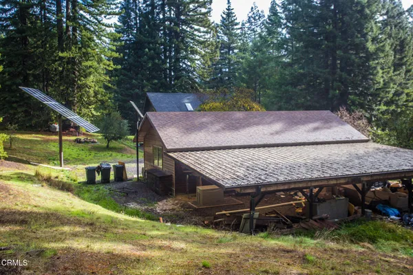 $2,300,000 | 11091 Irmulco Road, Willits, CA 95490