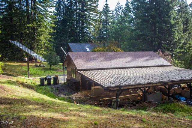 $2,300,000 | 11091 Irmulco Road, Willits, CA 95490