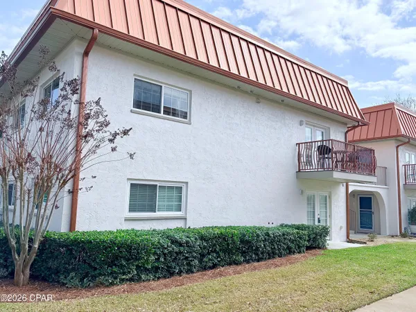 $249,900 | 2100 West Beach Drive, Unit W101, Panama City, FL 32401