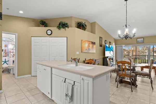 $230,000 | 7040 Strand Circle, Unit 201, Bradenton, FL 34203