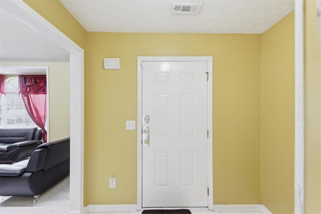 109 Tyler Way Jackson, GA 30233 - Photo 7 of 44 a view of a room