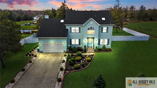 $900,000 | 66 Gates Road, Somerset, NJ 08873