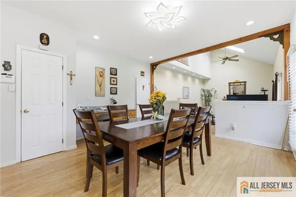 $900,000 | 66 Gates Road, Somerset, NJ 08873