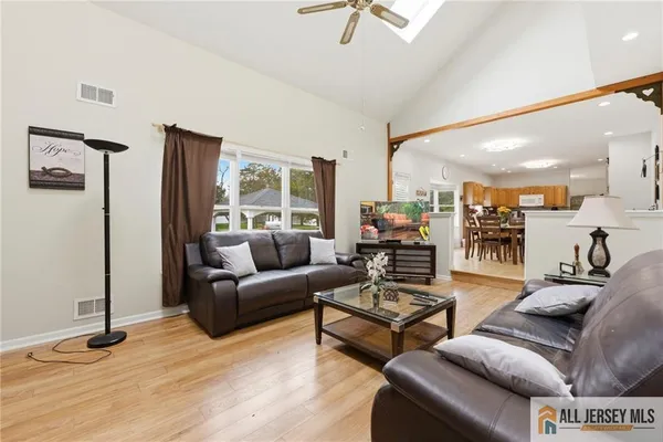 $900,000 | 66 Gates Road, Somerset, NJ 08873