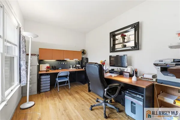 $900,000 | 66 Gates Road, Somerset, NJ 08873