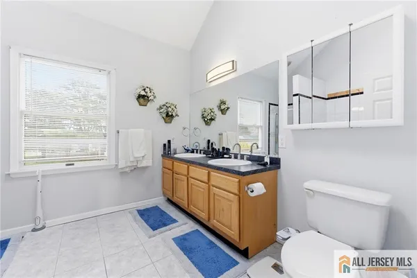 $900,000 | 66 Gates Road, Somerset, NJ 08873