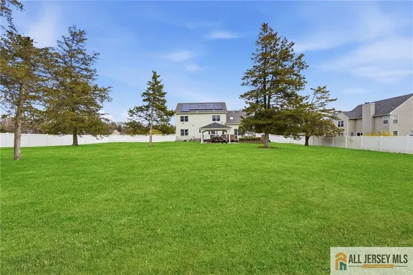 $900,000 | 66 Gates Road, Somerset, NJ 08873
