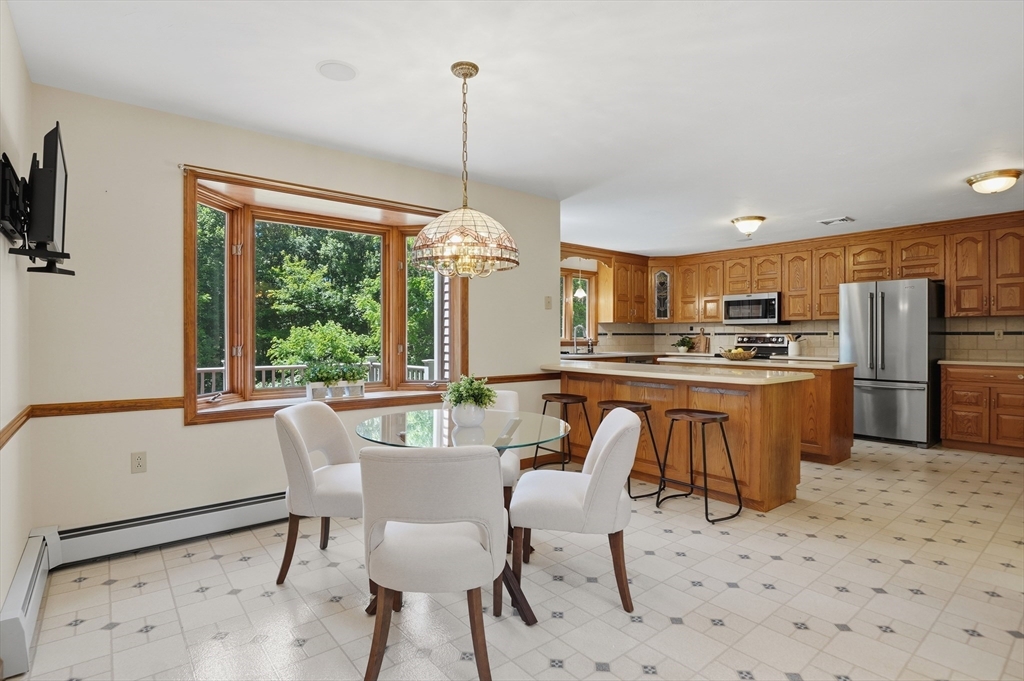 45 Mendon Street Upton, MA 01568 - Photo 14 of 37