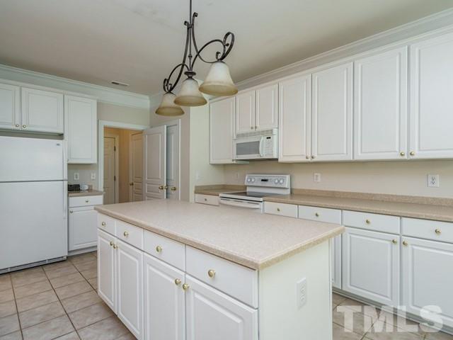 3731 Old Post Road Raleigh, NC 27612 - Photo 15 of 29