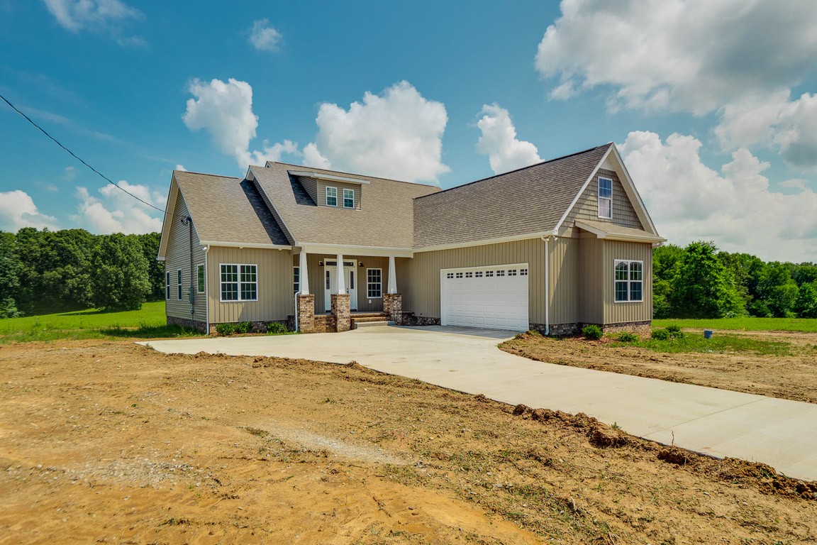 1037 Hayshed Road Dickson, TN 37055 - Photo 4 of 33 Gallery Image 4