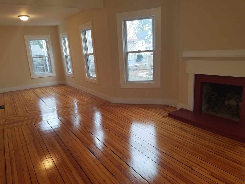 37 Dorchester Street Springfield, MA 01109 - Photo 14 of 17 Gallery Image 14