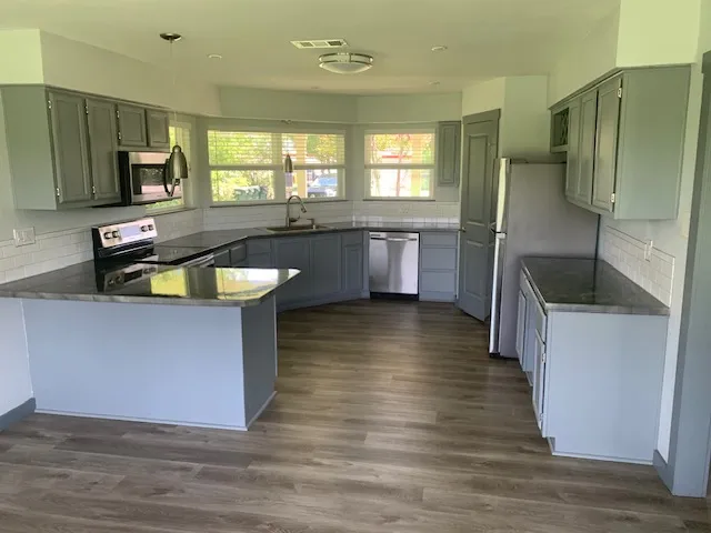 $660,000 | 1501 North Burleson Street, Kyle, TX 78640