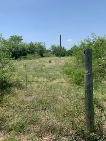 $660,000 | 1501 North Burleson Street, Kyle, TX 78640