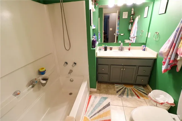 $345,000 | 1485 Northeast A Highway, Lathrop, MO 64465