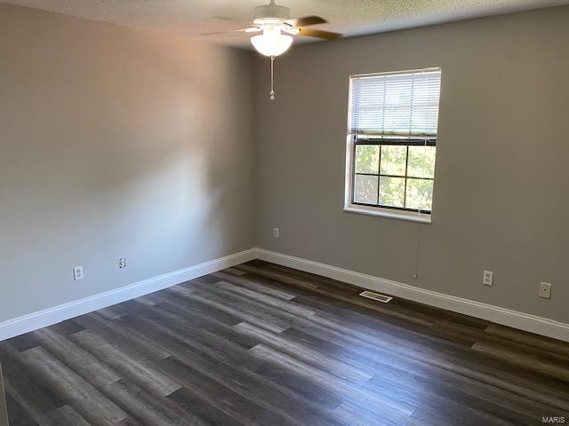 283 Stillbrook Estates Drive Fenton, MO 63026 - Photo 11 of 24