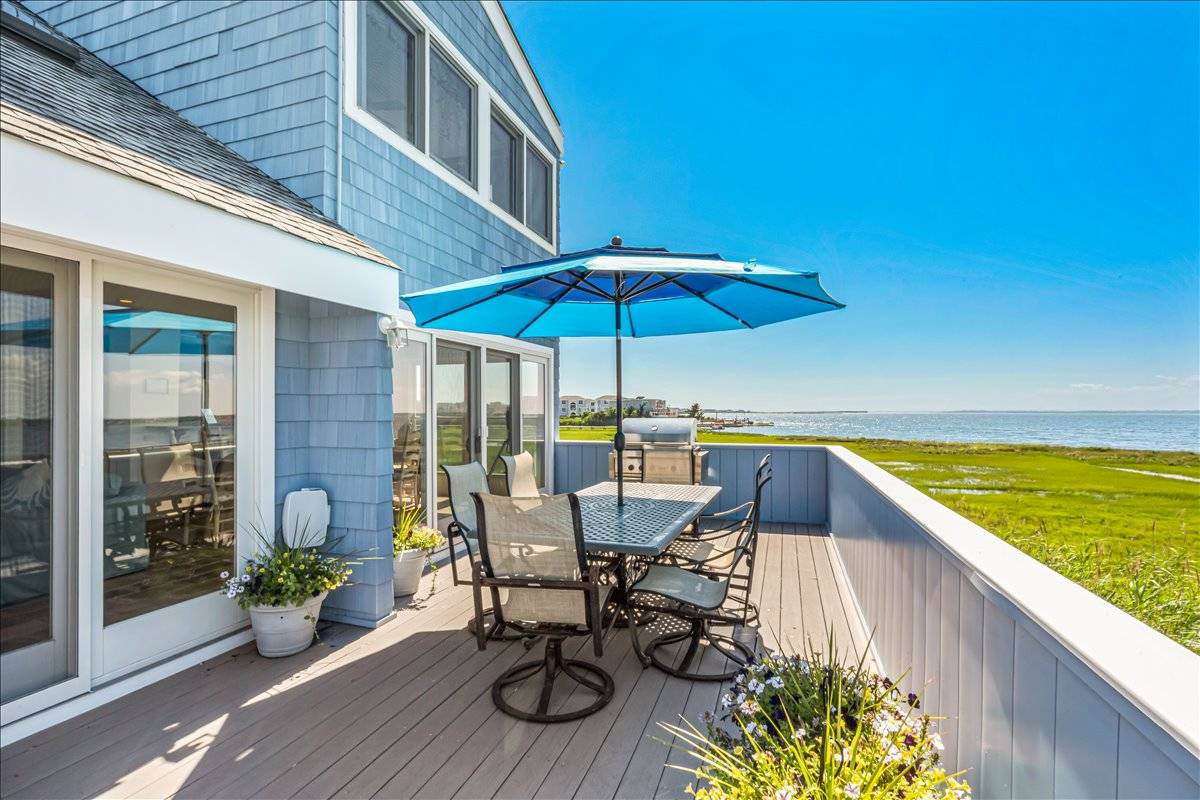 556 Dune Road Westhampton, NY 11978 - Photo 26 of 31