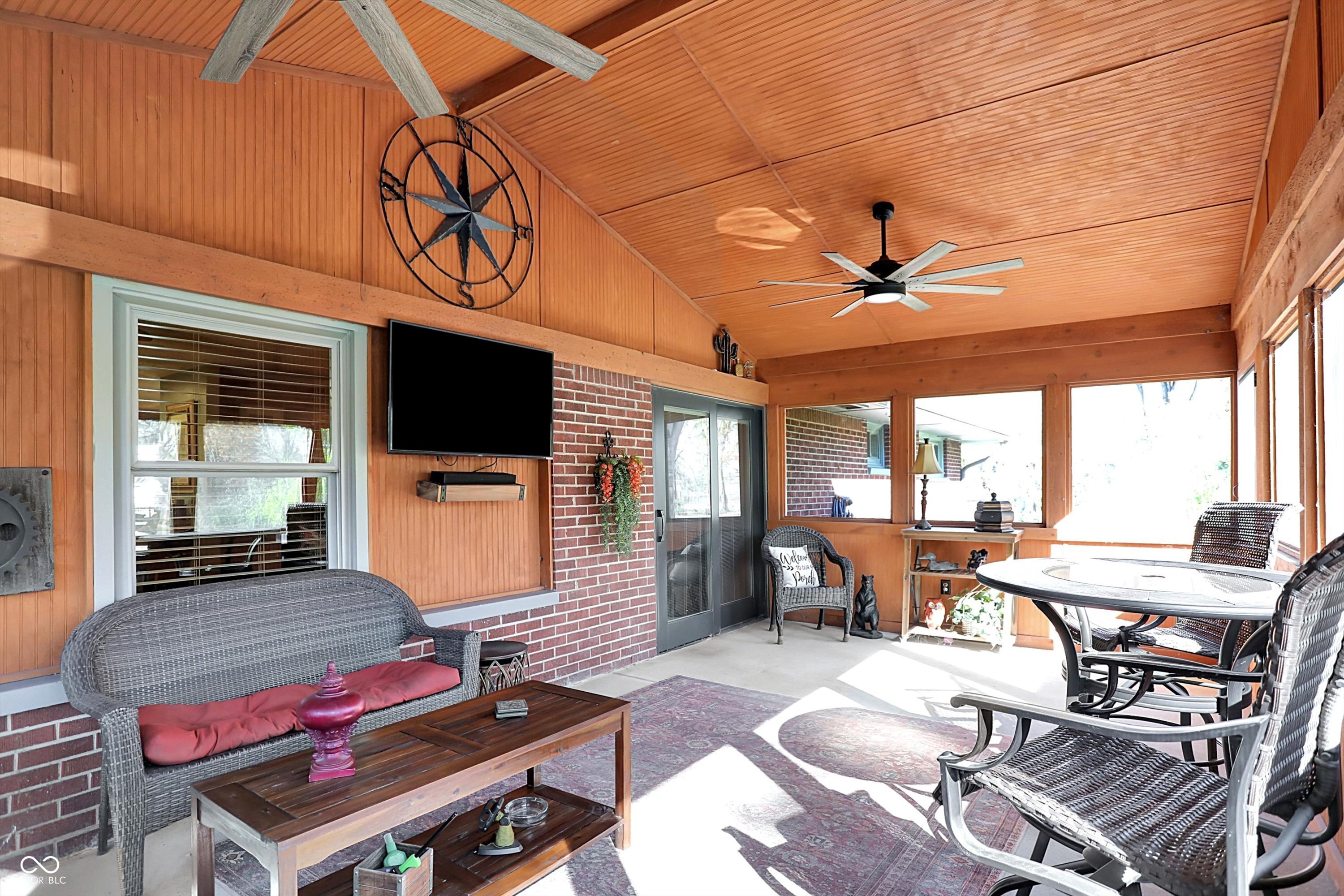 11833 Hoster Road Carmel, IN 46033 - Photo 14 of 37