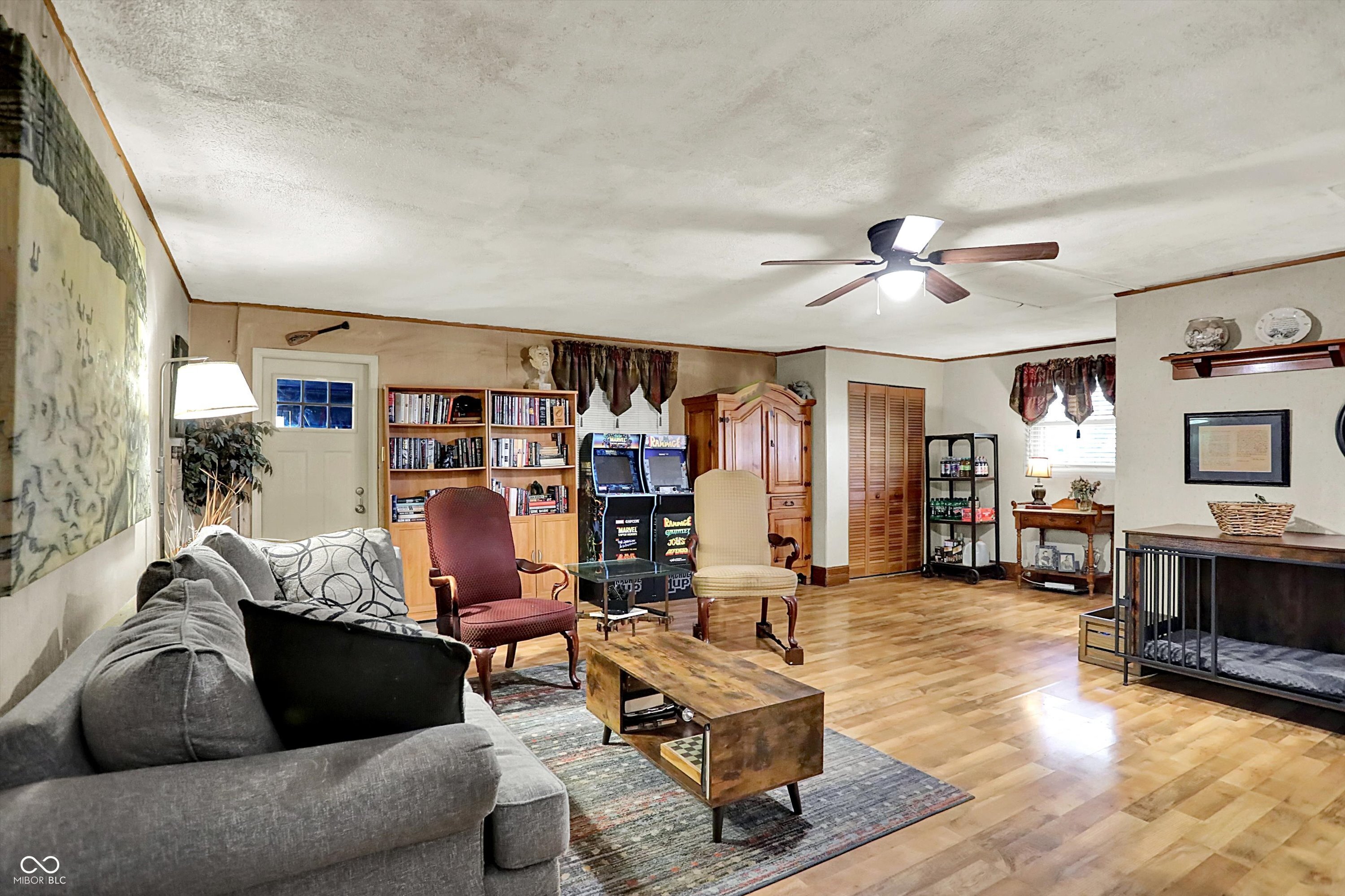 11833 Hoster Road Carmel, IN 46033 - Photo 18 of 37