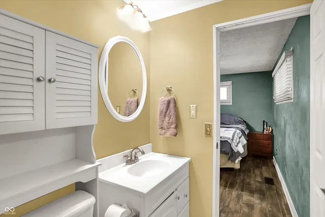 $389,900 | 11833 Hoster Road, Carmel, IN 46033