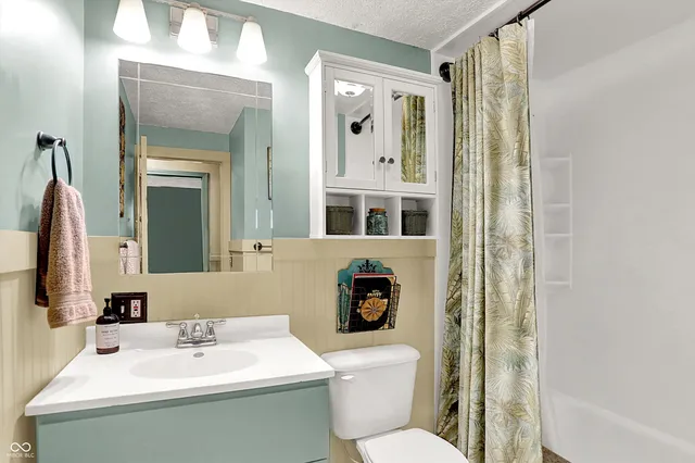 $389,900 | 11833 Hoster Road, Carmel, IN 46033