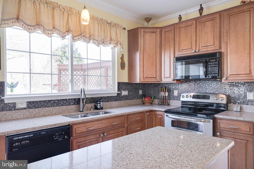 8308 Deerstill Way Clinton, MD 20735 - Photo 12 of 56