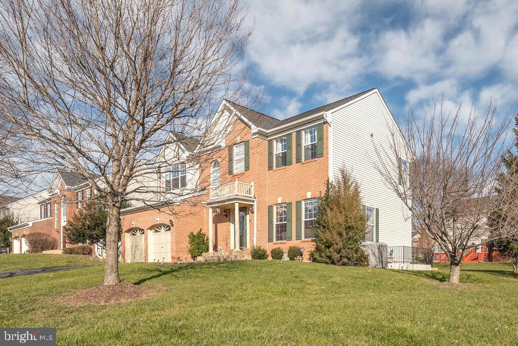 8308 Deerstill Way Clinton, MD 20735 - Photo 3 of 56