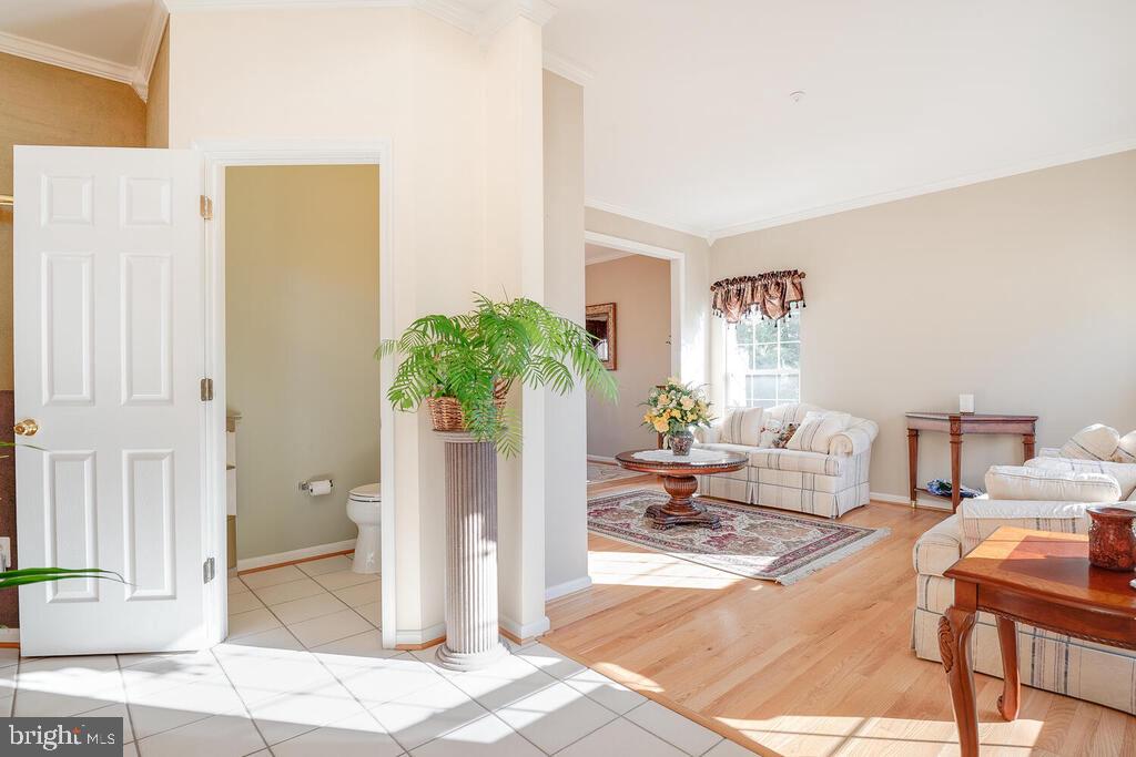 8308 Deerstill Way Clinton, MD 20735 - Photo 5 of 56