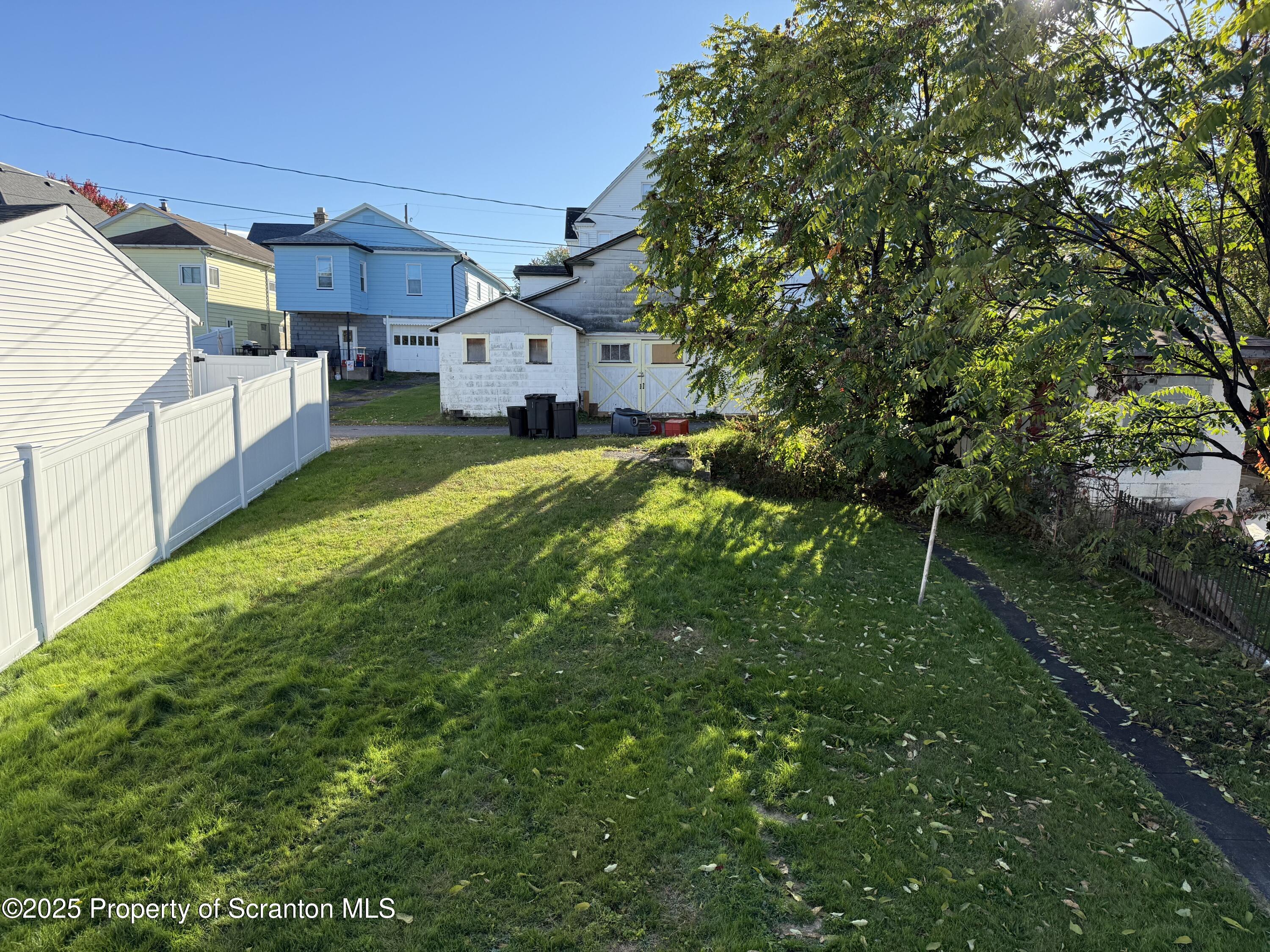 1315 Farr Street, Unit 2 Scranton, PA 18504 - Photo 14 of 14 a view of a back yard of the house