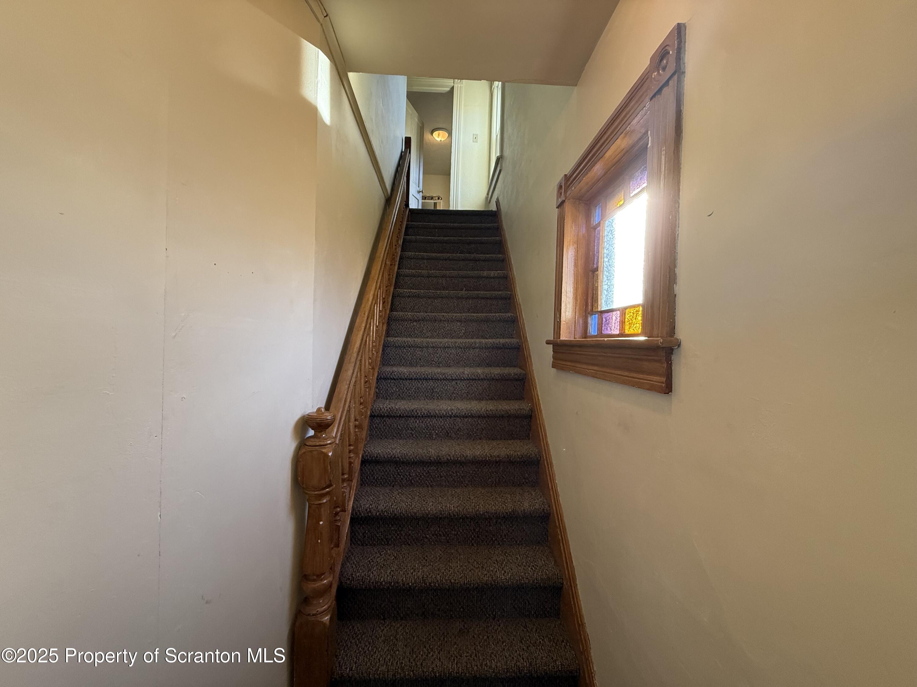 1315 Farr Street, Unit 2 Scranton, PA 18504 - Photo 2 of 14 a view of entryway