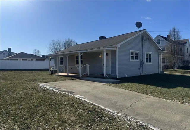 $219,000 | 494 North Maiden Street, Waynesburg, PA 15370