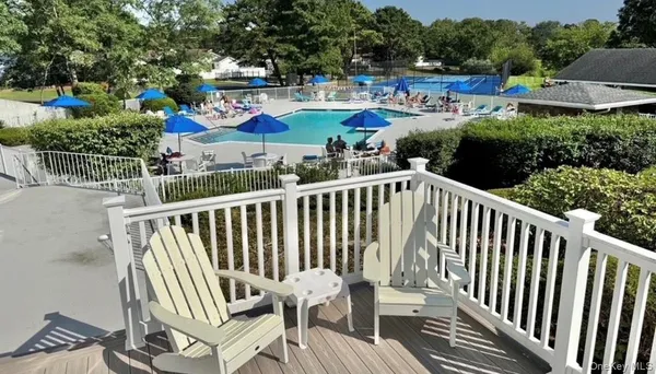 $167,000 | 16 Village Circle East, Manorville, NY 11949