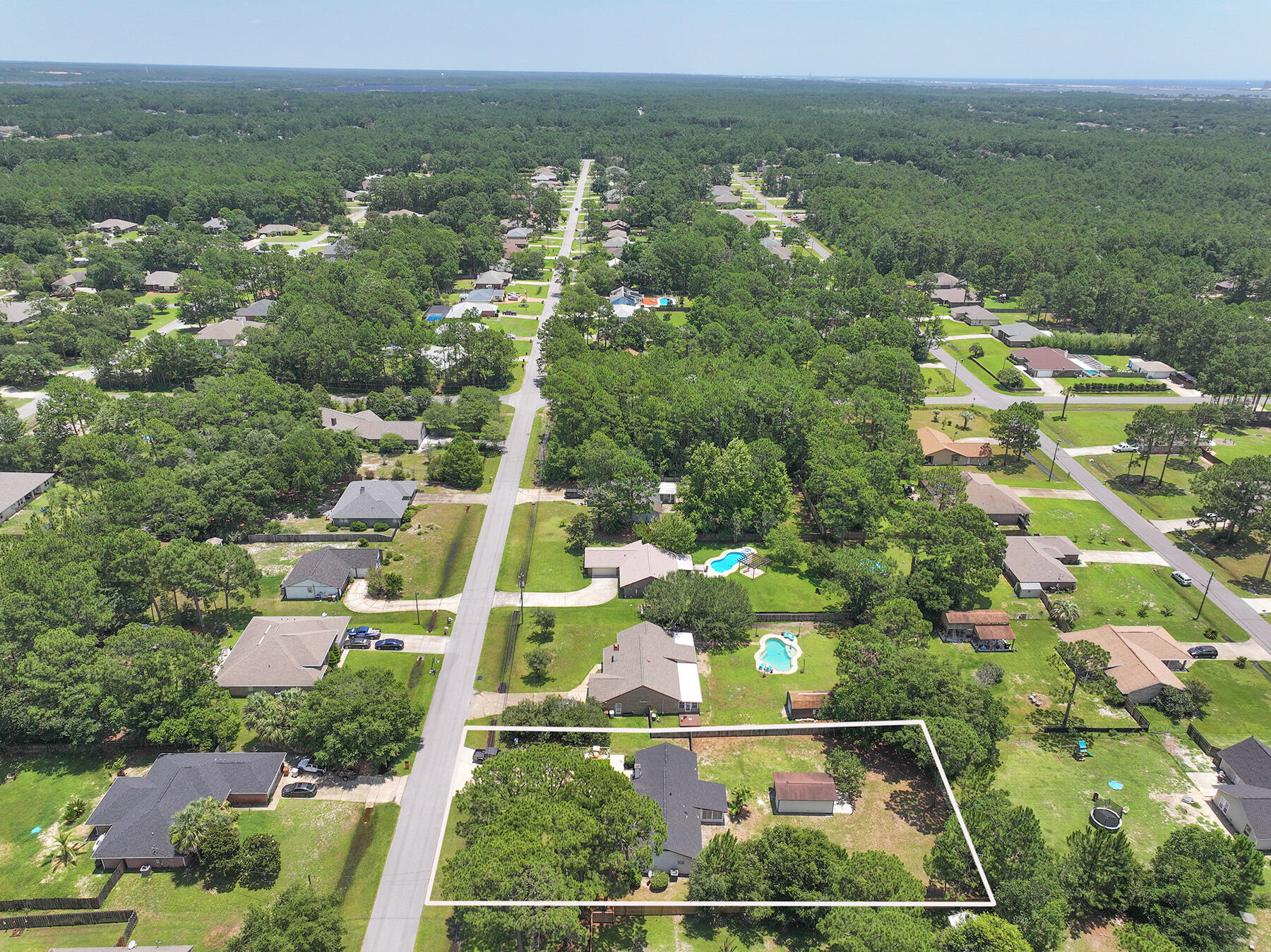 6935 Jasper Street Navarre, FL 32566 - Photo 41 of 45 an aerial view of multiple house
